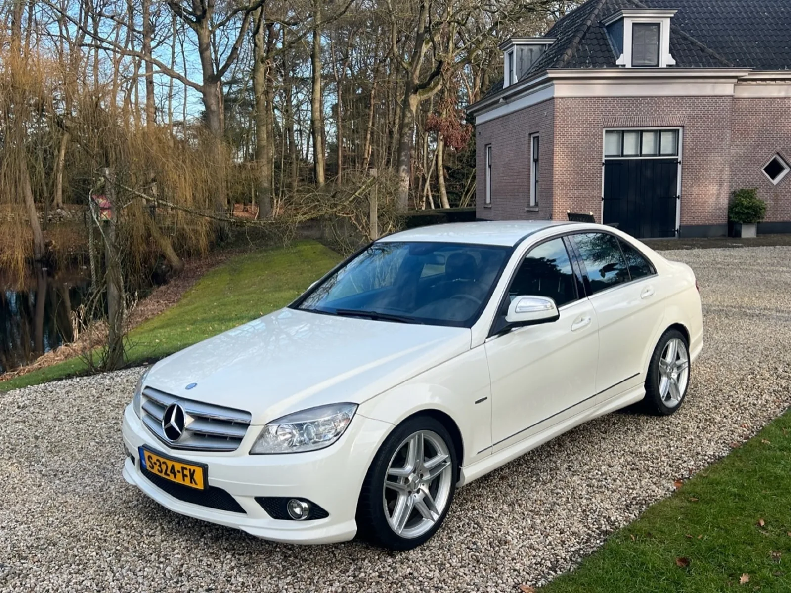 Mercedes-Benz C-Klasse (2007) — foto 1