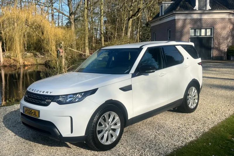 Land Rover Discovery (2017)