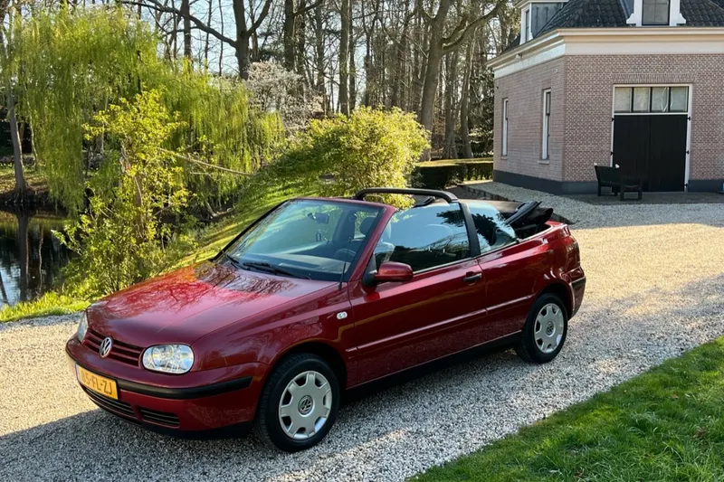 Volkswagen Golf (2000)