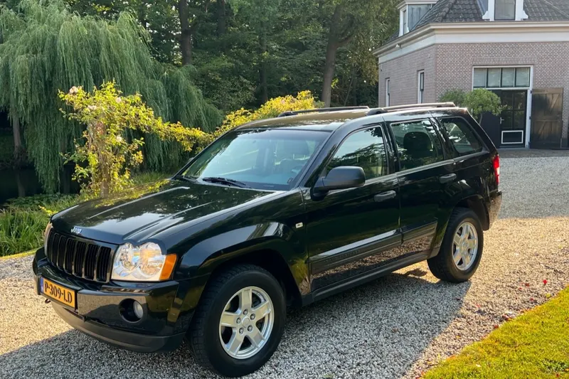 Jeep Grand Cherokee (2006)