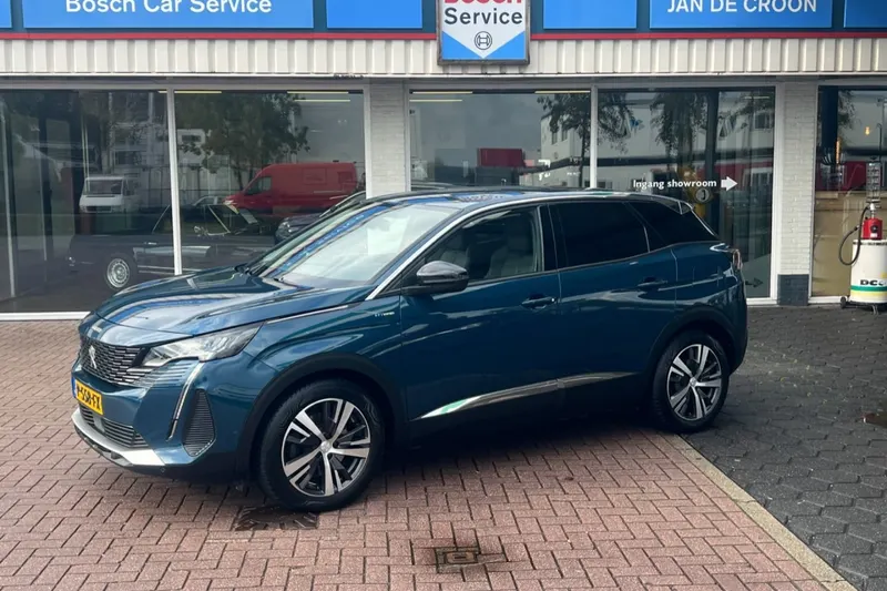 Peugeot 3008 (2022)