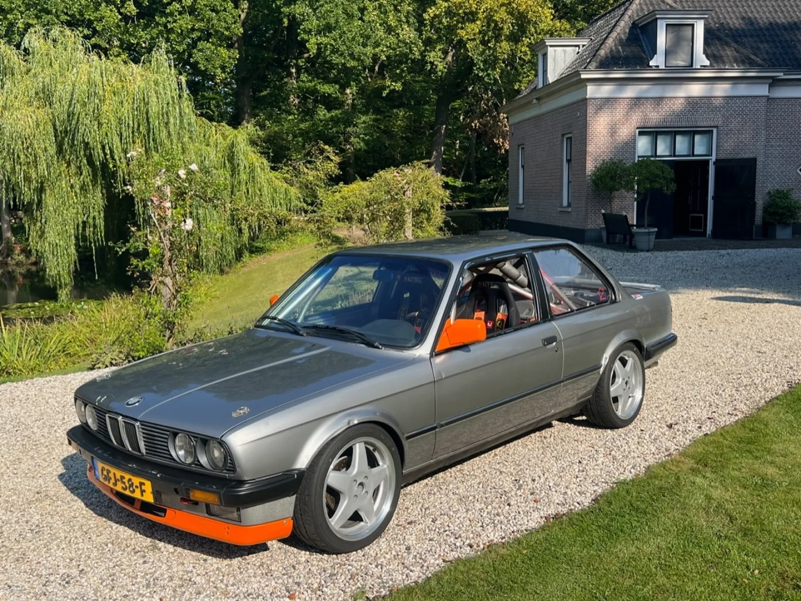BMW 3-Serie (1987) — foto 1