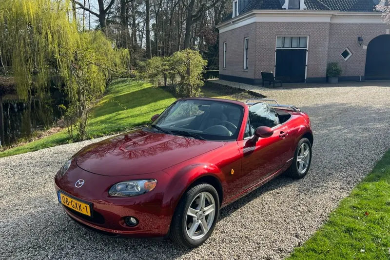 Mazda MX-5 (2008)