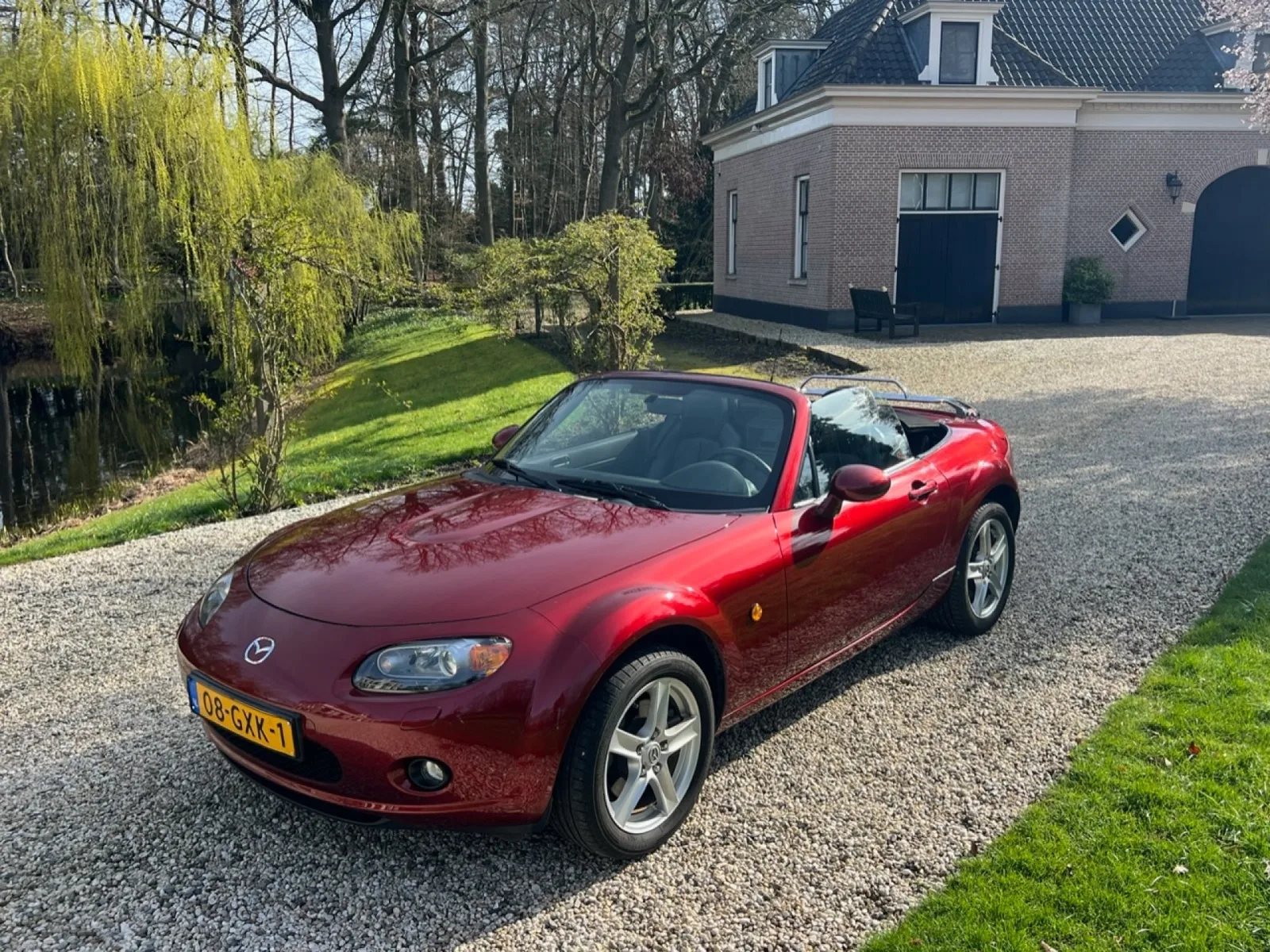 Mazda MX-5 (2008) — foto 1