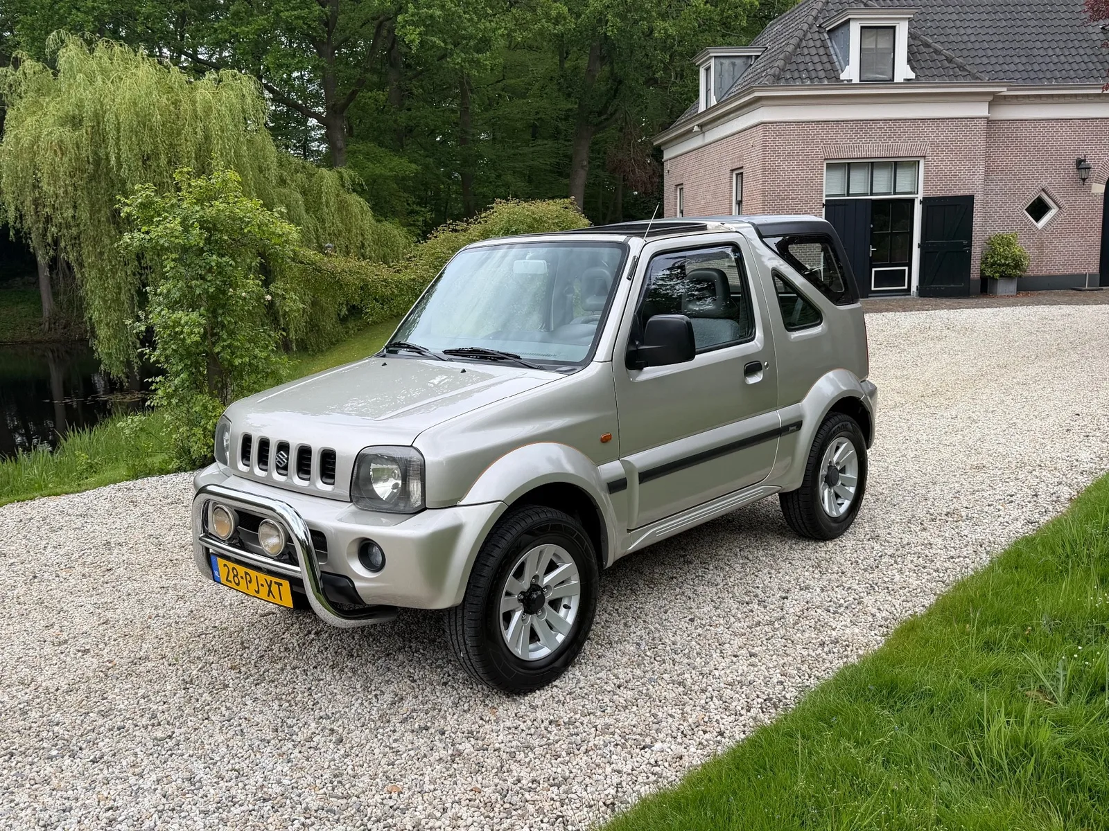 Suzuki Jimny (2004) — foto 1