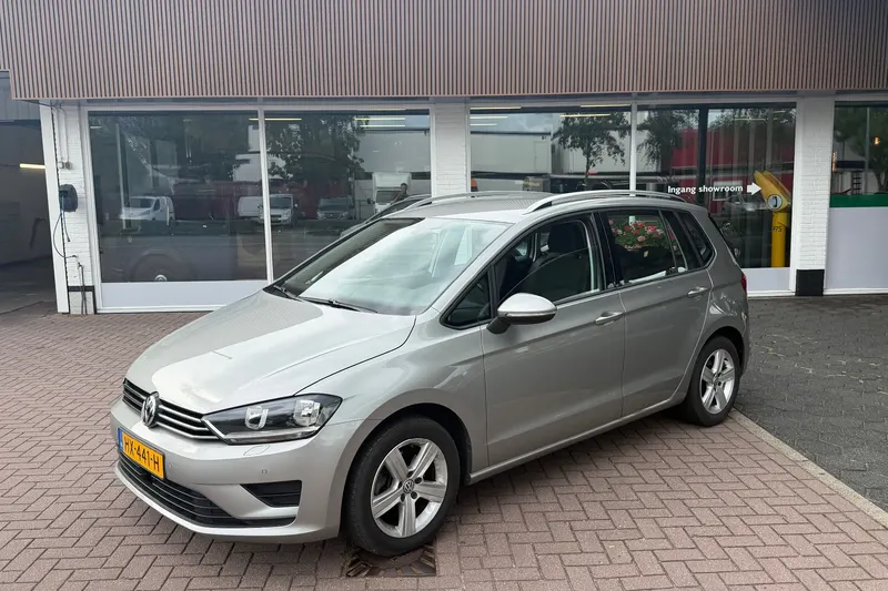 Volkswagen Golf Sportsvan (2015)