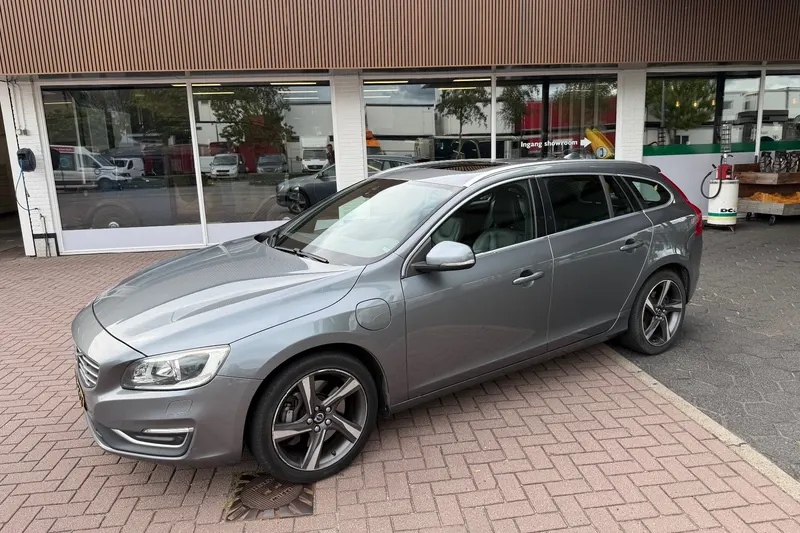Volvo V60 (2015)