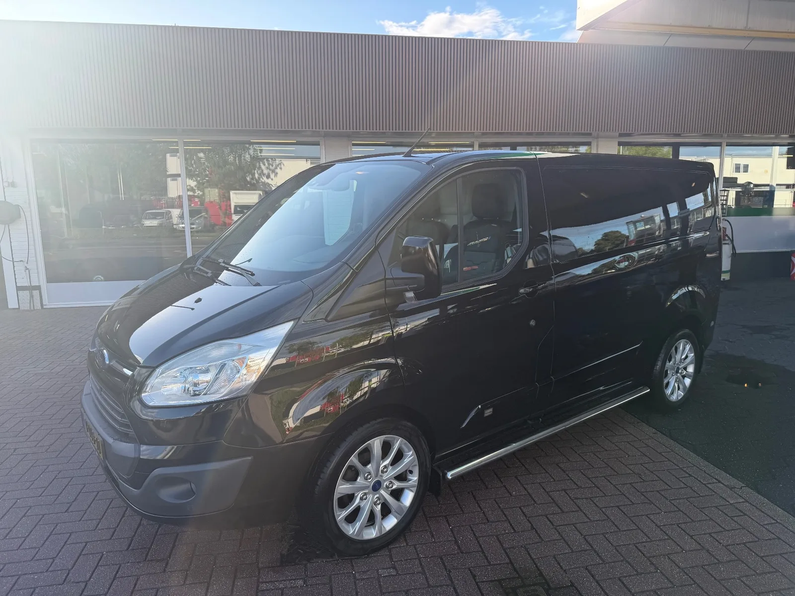 Ford Transit Custom (2017) — foto 1