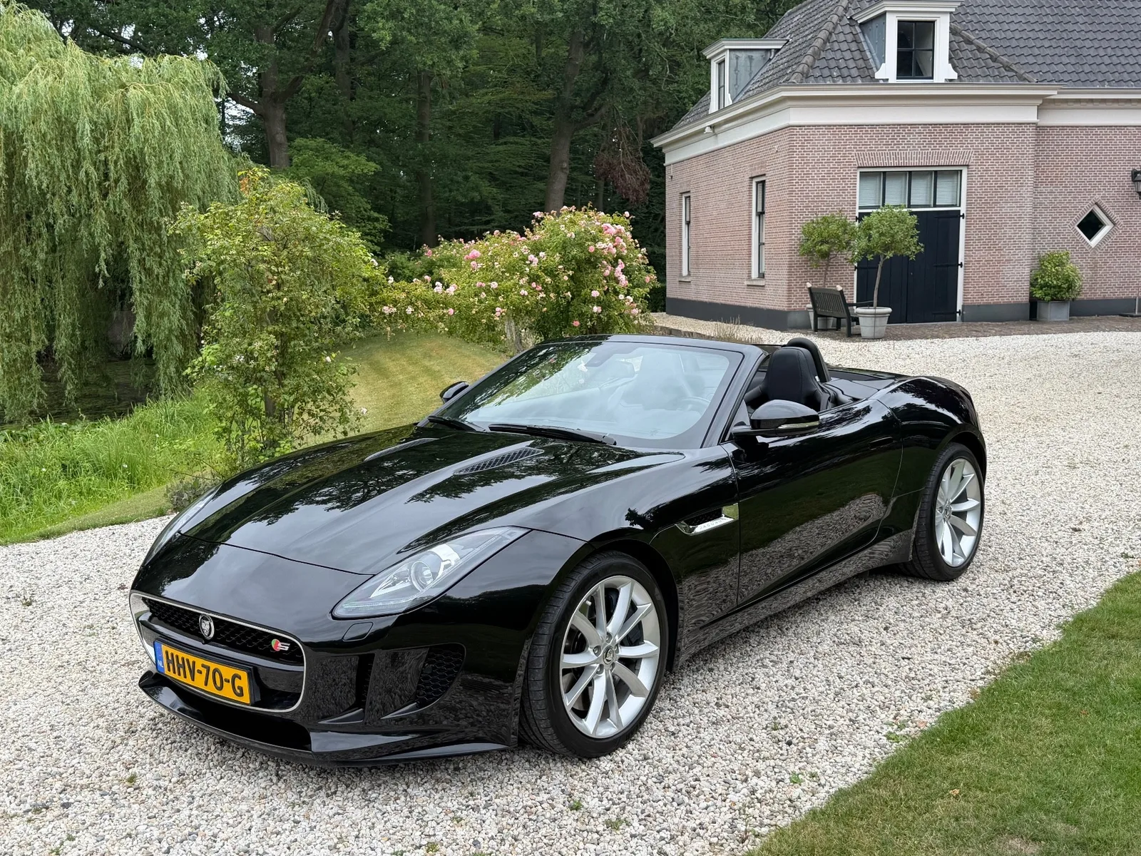 Jaguar F-Type (2013) — foto 1
