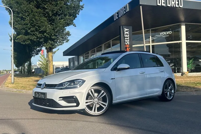 Volkswagen Golf (2018)