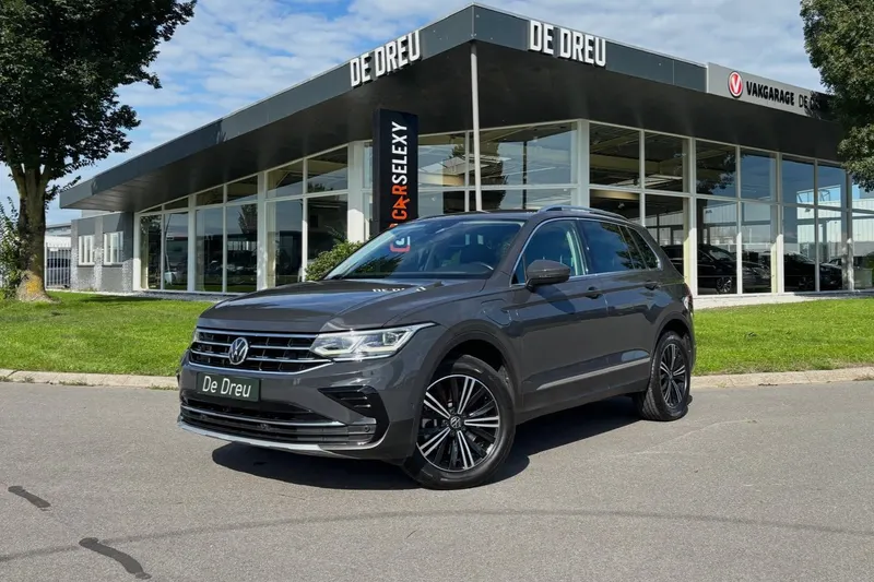 Volkswagen Tiguan (2021)