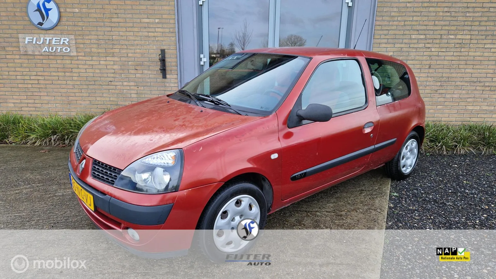 Renault Clio (2003) — foto 1