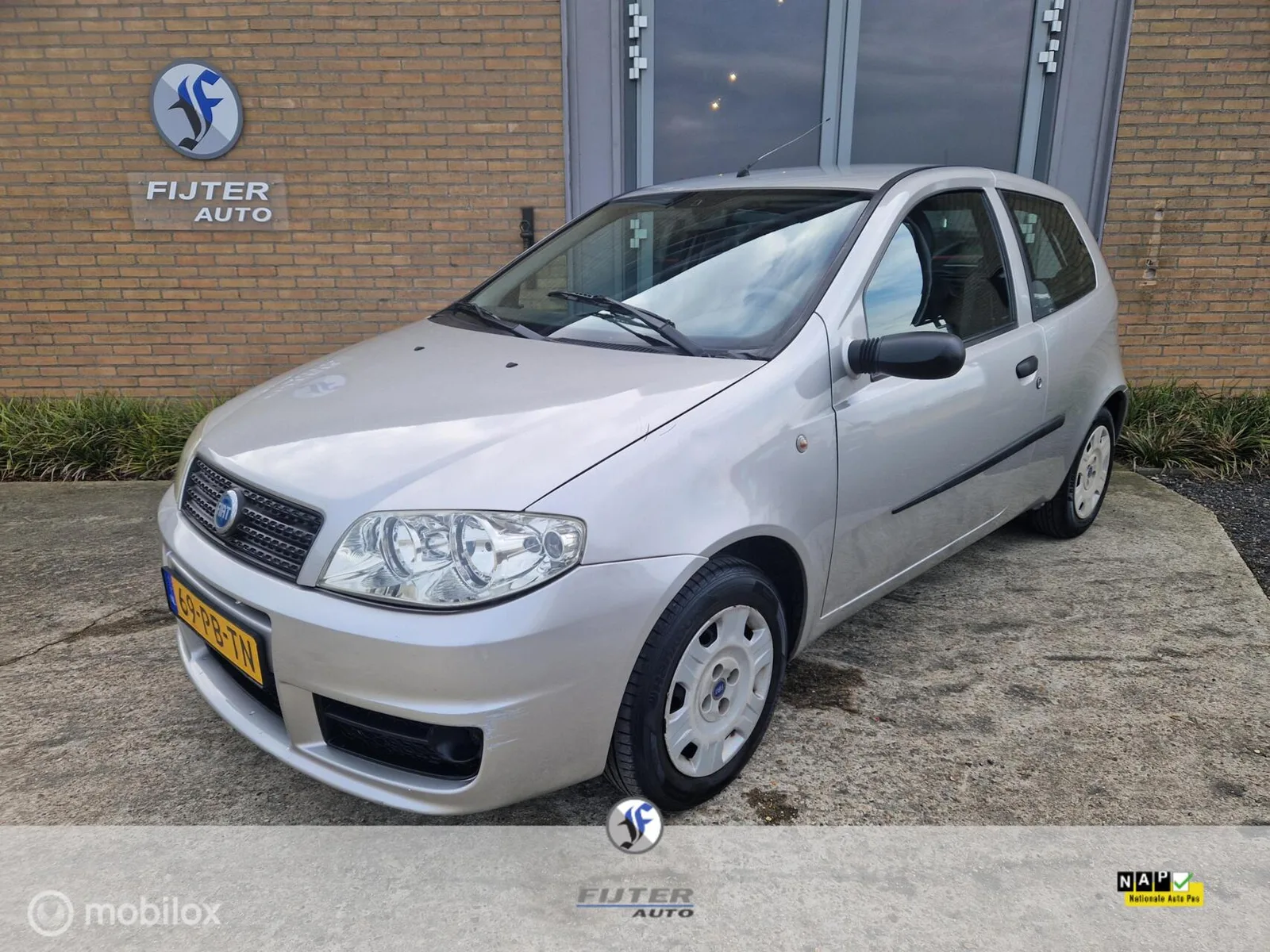 Fiat Punto (2004) — foto 1