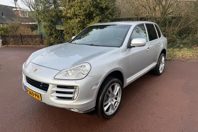 Porsche Cayenne (2007)