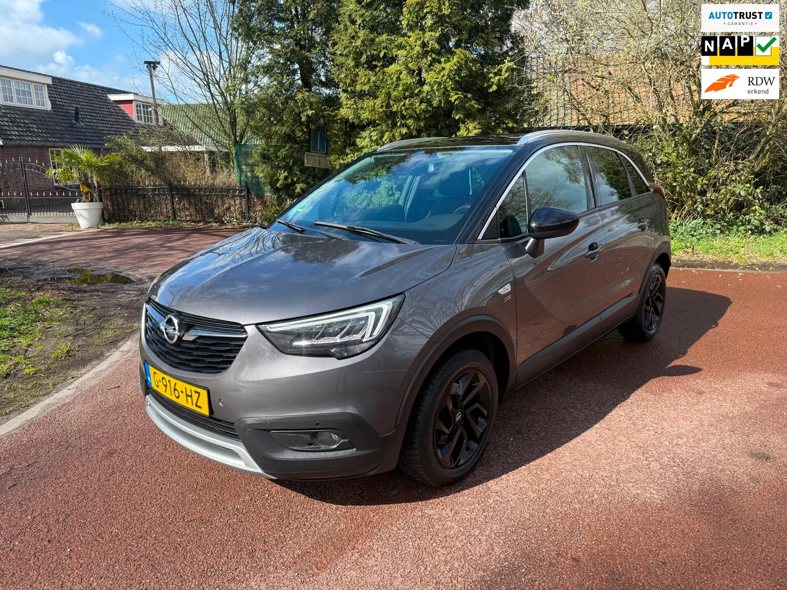 Opel Crossland (2019) — foto 1