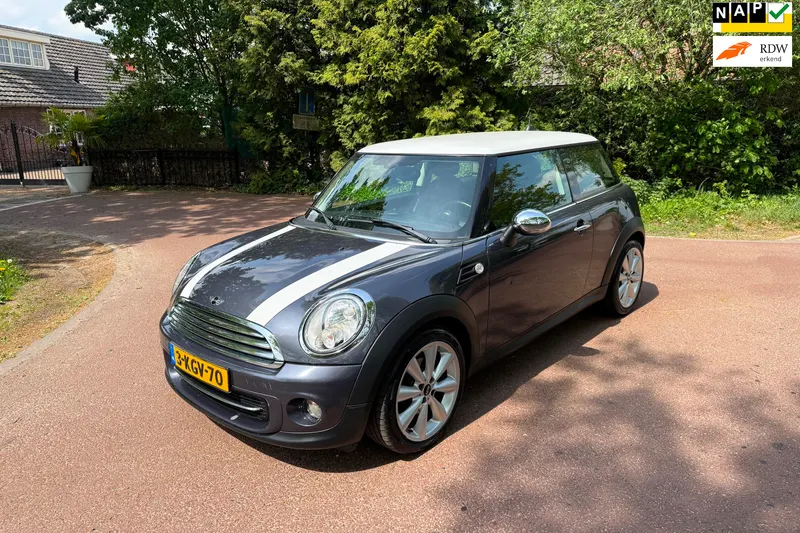 MINI Cooper (2013)