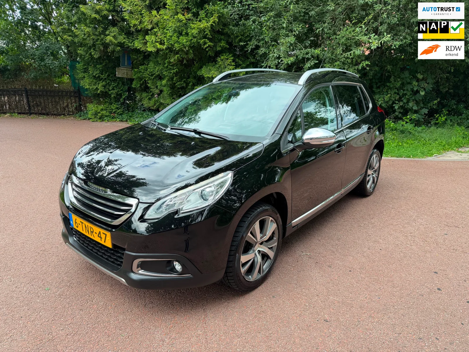 Peugeot 2008 (2014) — foto 1