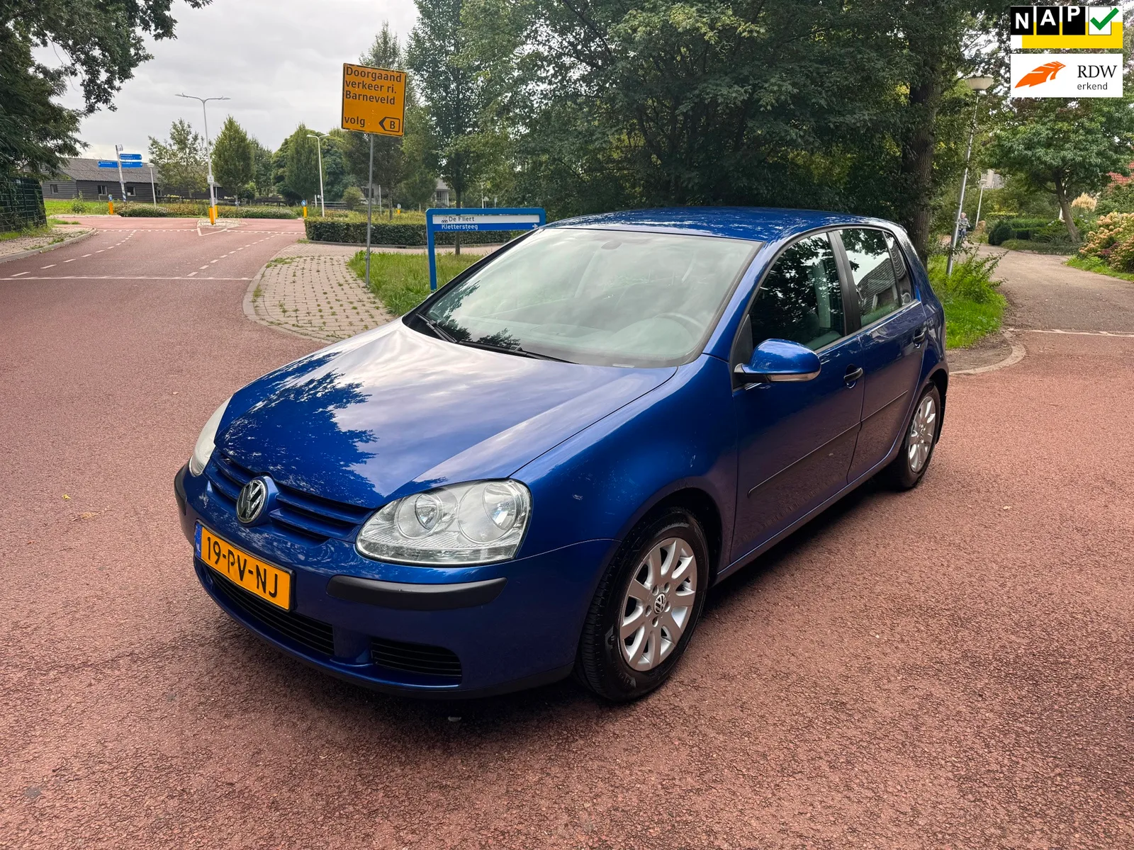 Volkswagen Golf (2005) — foto 1