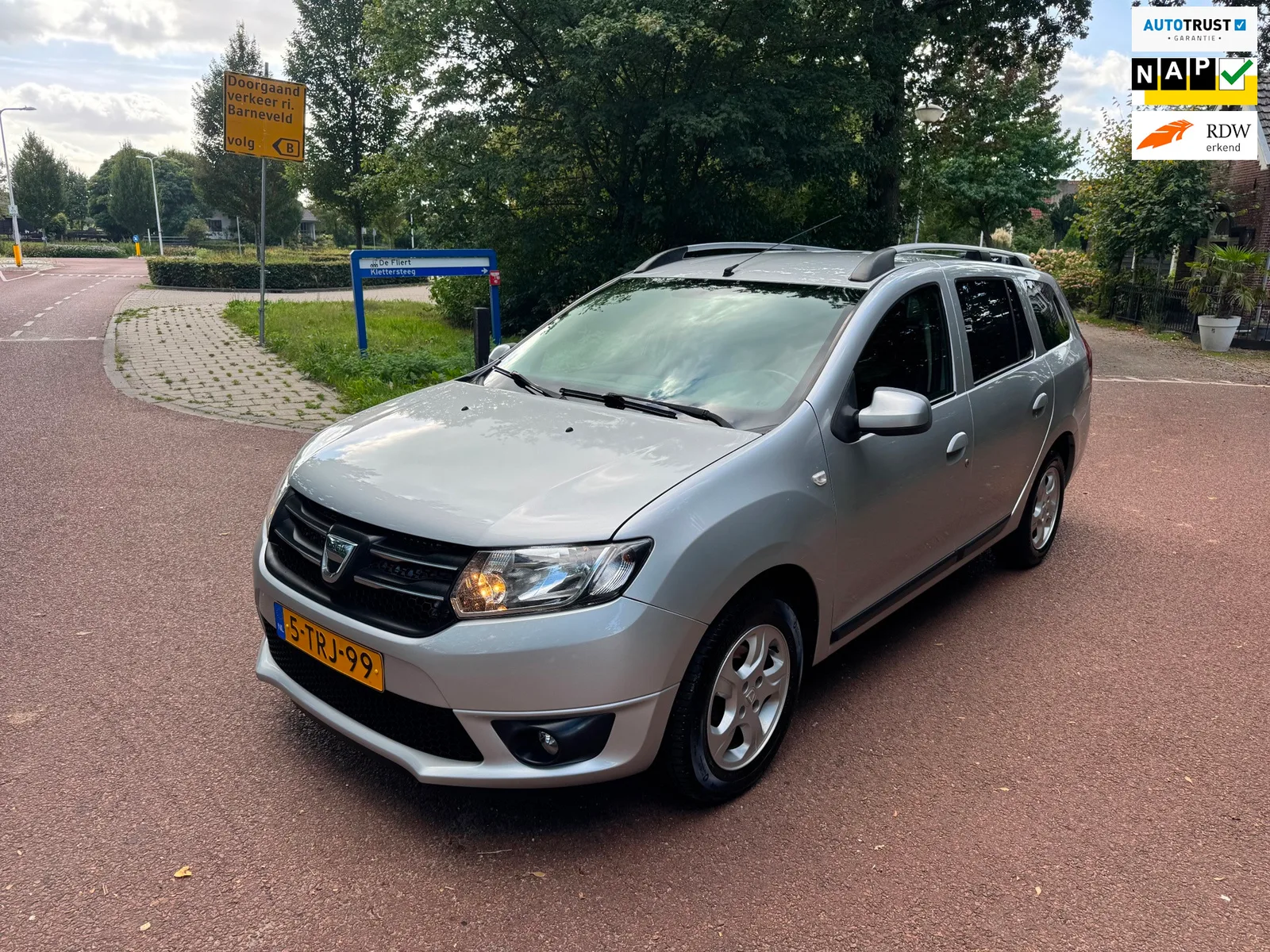 Dacia Logan MCV (2014) — foto 1