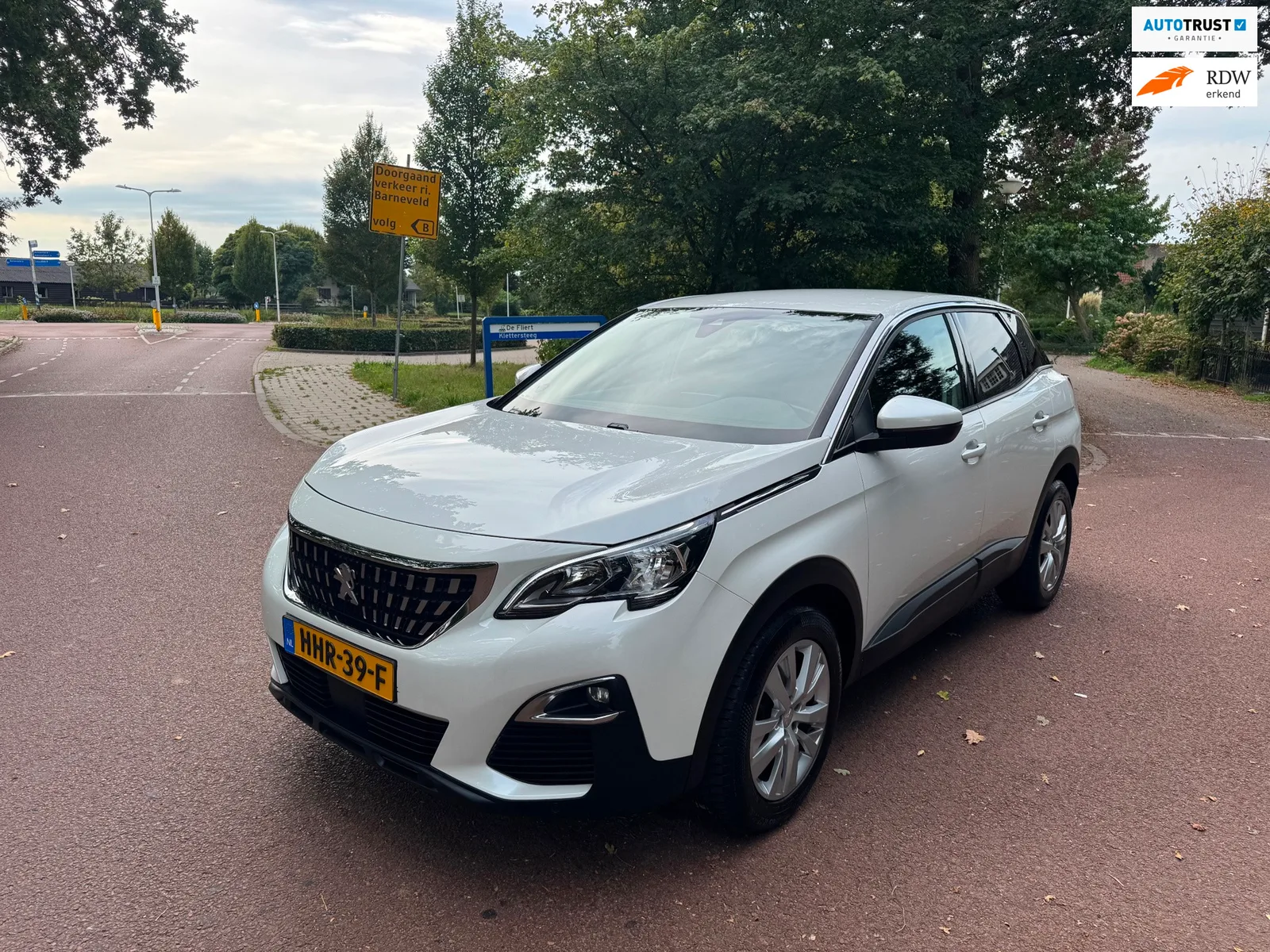 Peugeot 3008 (2019) — foto 1