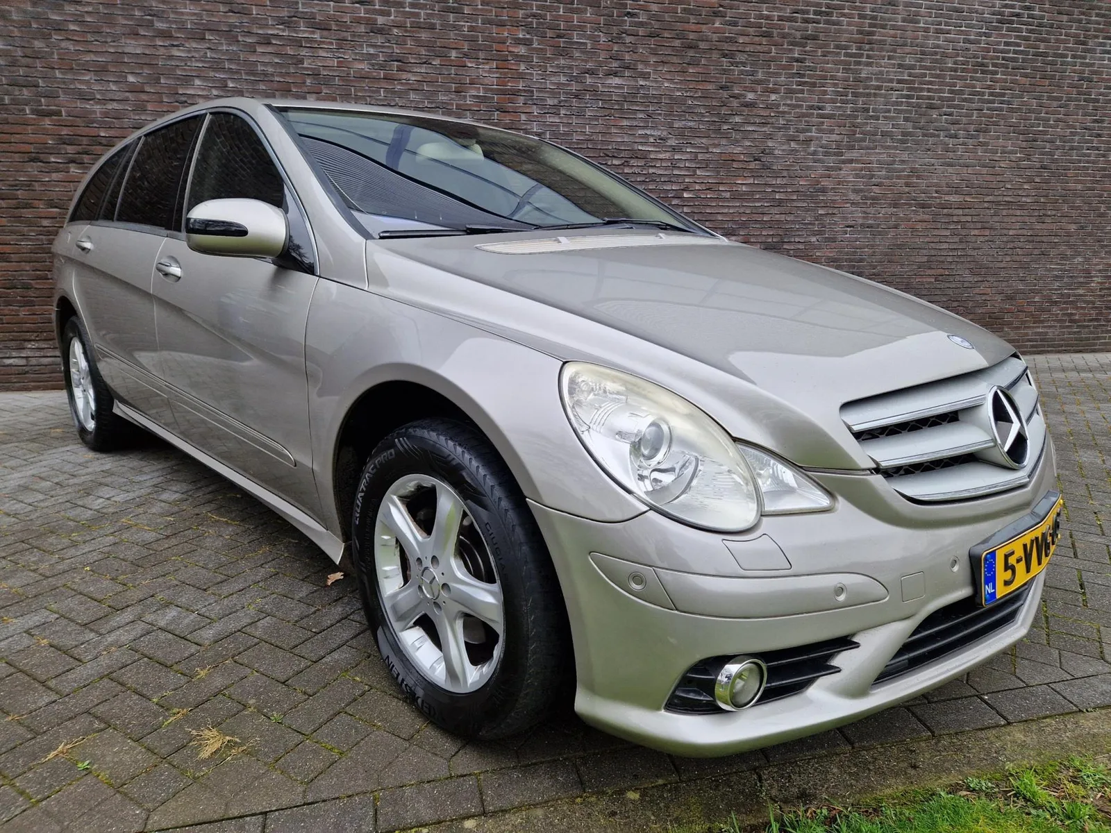 Mercedes-Benz R-Klasse (2008) — foto 1