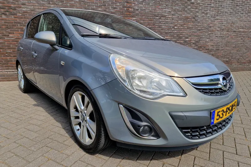 Opel Corsa (2011)