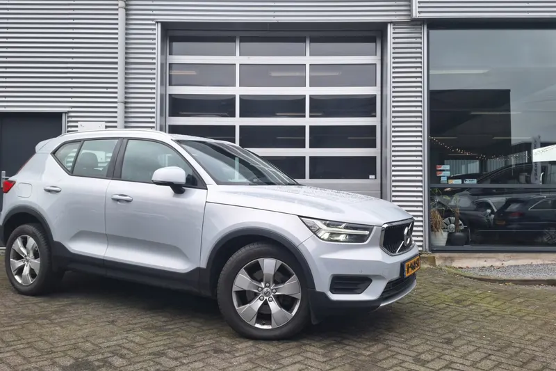 Volvo XC40 (2020)