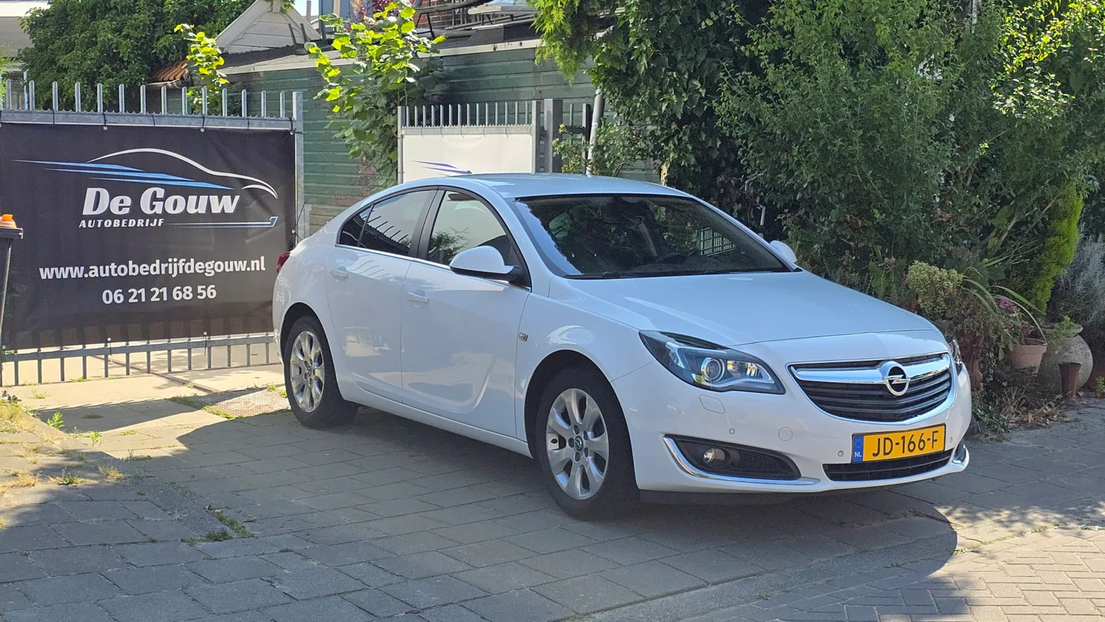 Opel Insignia (2016) — foto 1
