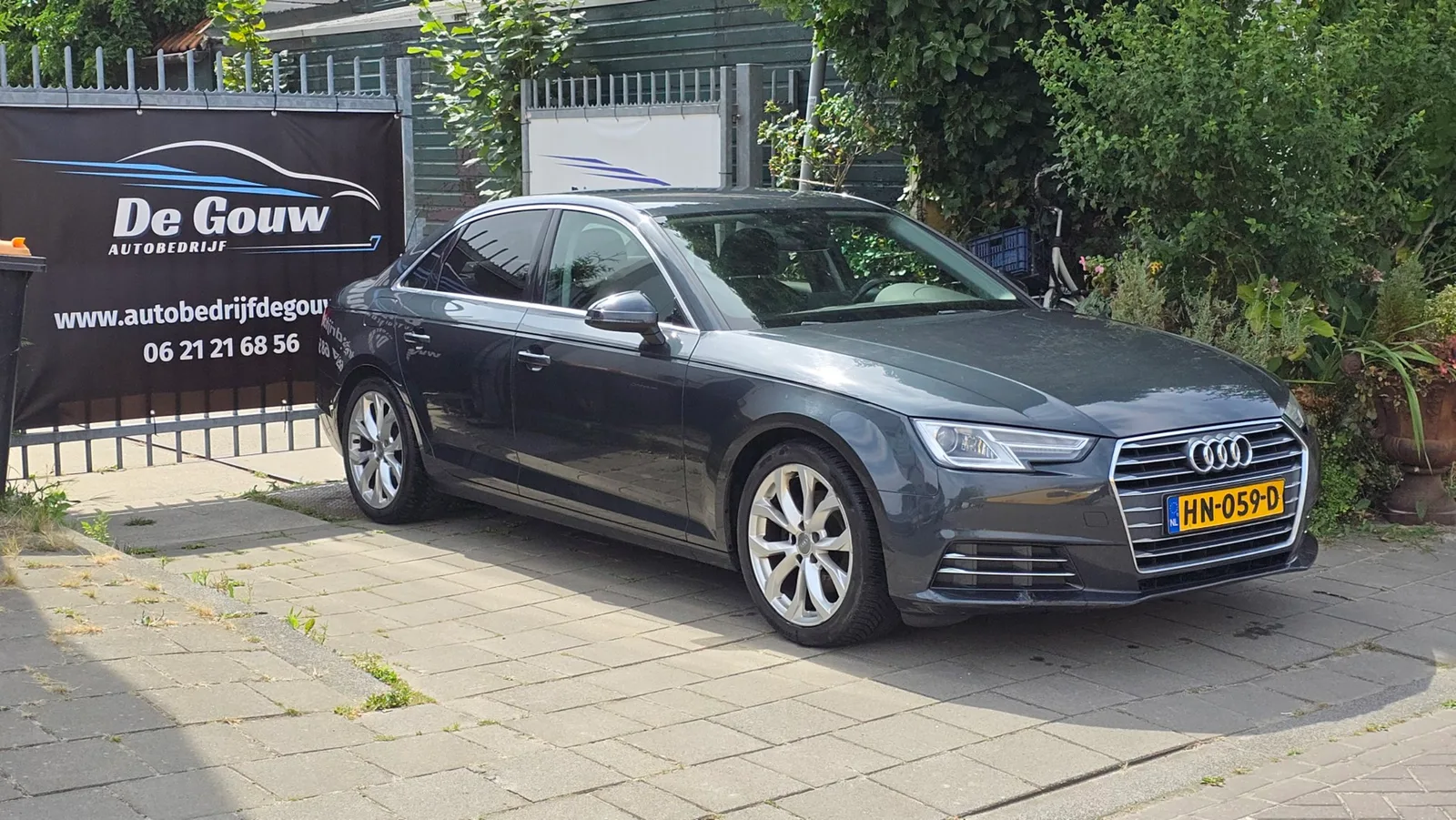 Audi A4 (2016) — foto 1