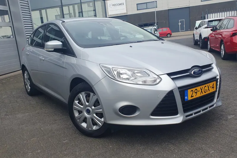 Ford Focus (2012)