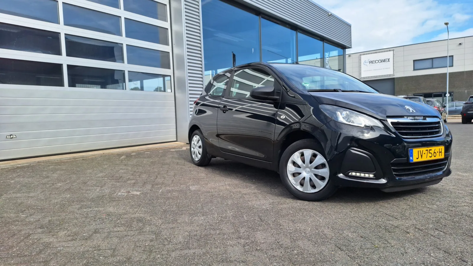 Peugeot 108 (2016) — foto 1
