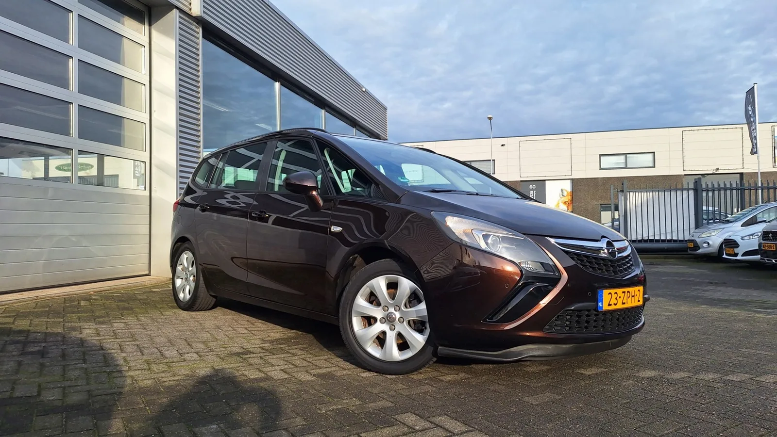 Opel Zafira (2013) — foto 1