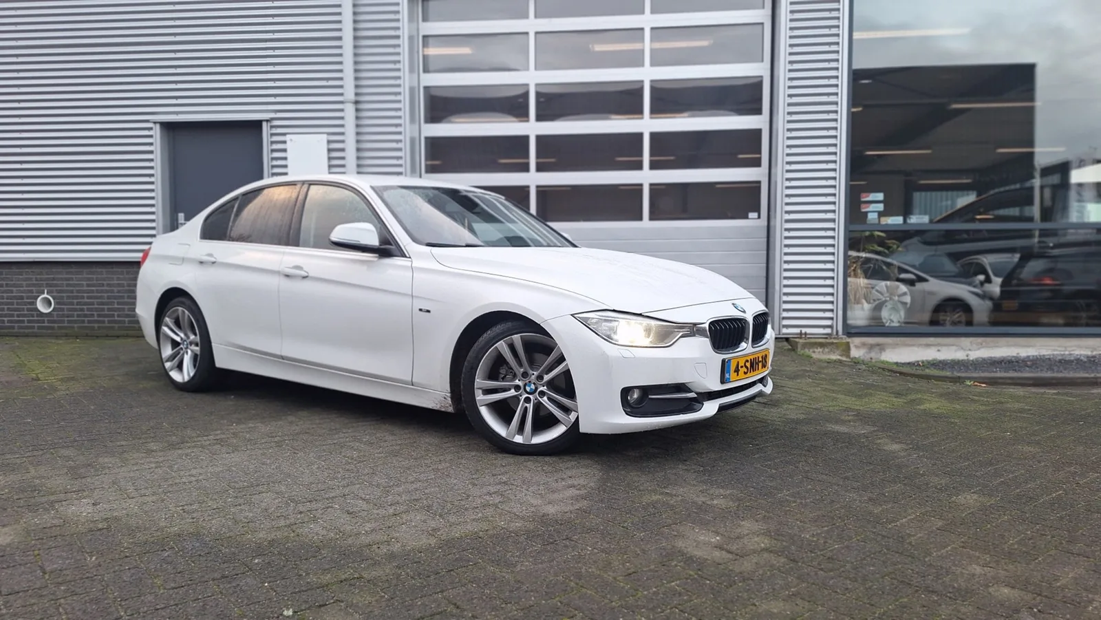 BMW 3-Serie (2013) — foto 1