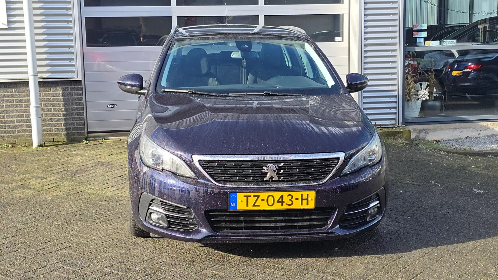 Peugeot 308 (2019) — foto 1