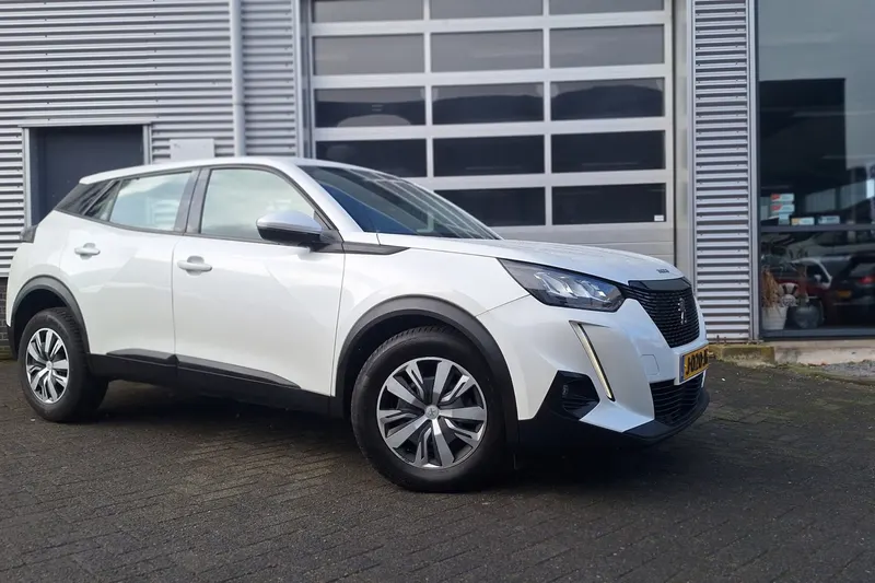 Peugeot 2008 (2020)