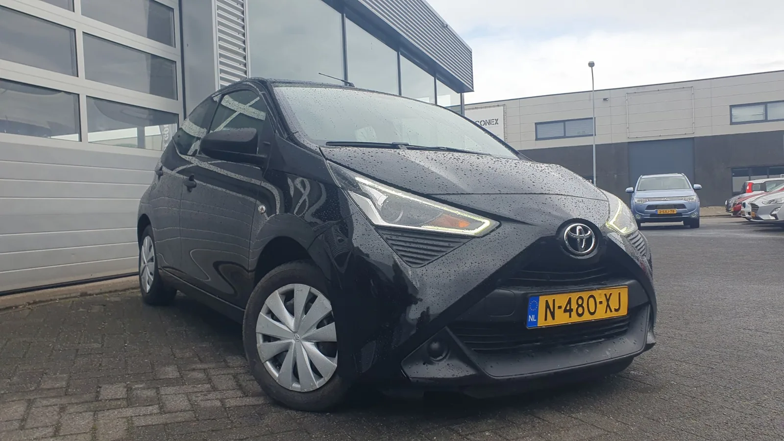 Toyota Aygo (2022) — foto 1