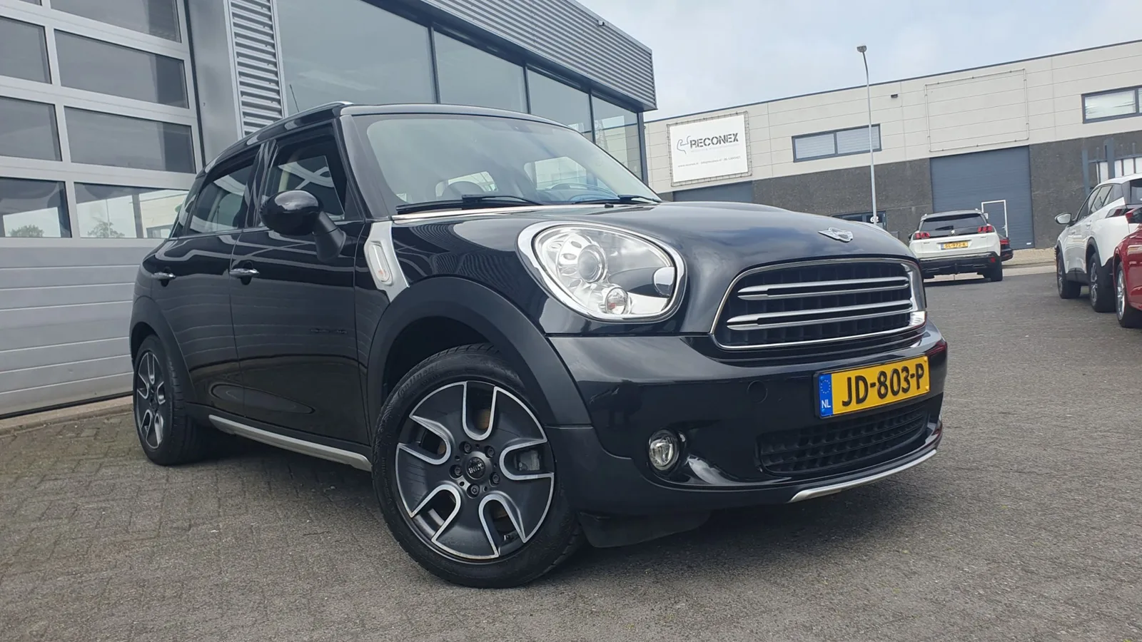 MINI Countryman (2016) — foto 1