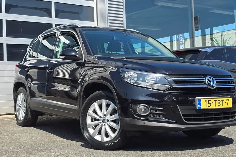 Volkswagen Tiguan (2012)