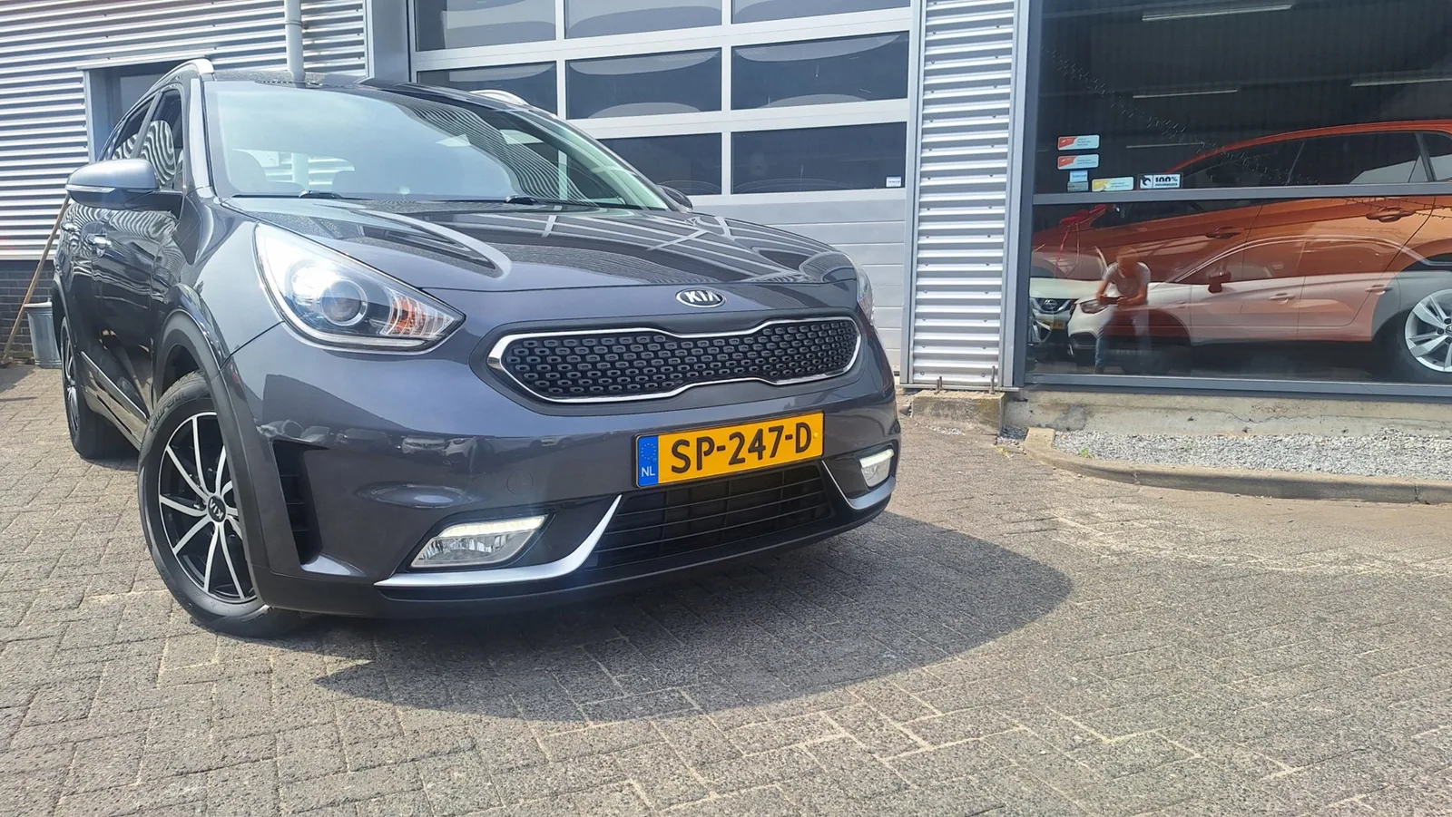 Kia Niro (2018) — foto 1