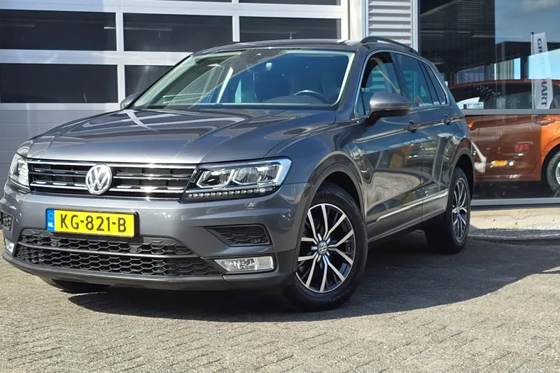 Volkswagen Tiguan (2016)