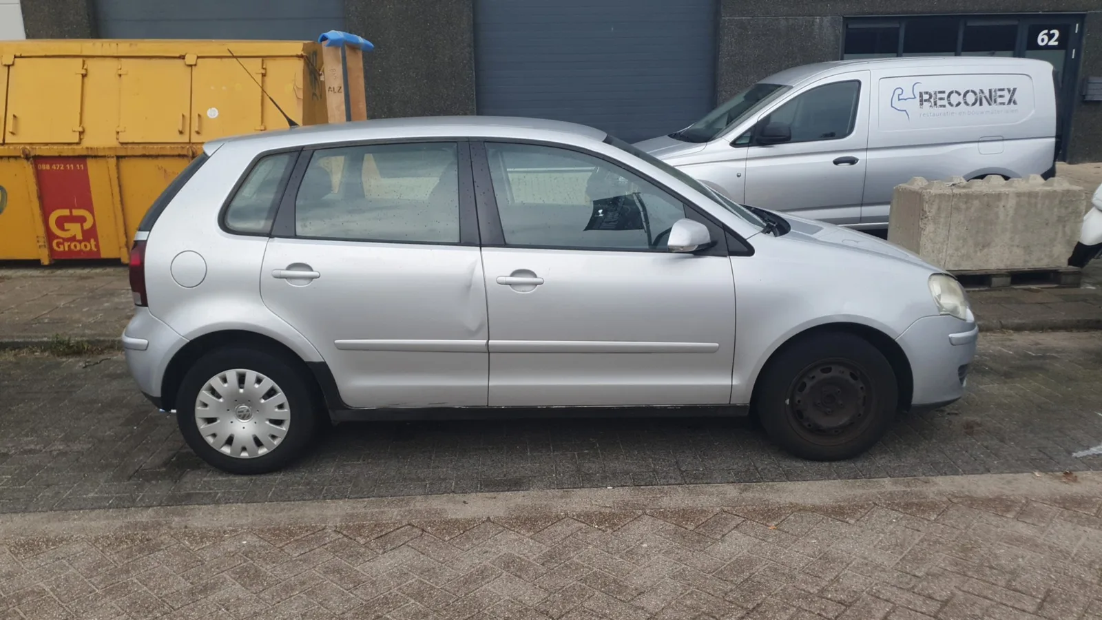 Volkswagen Polo (2008) — foto 1