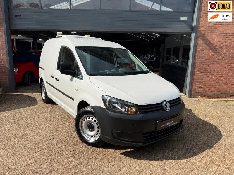 Volkswagen Caddy (2013) — foto 1