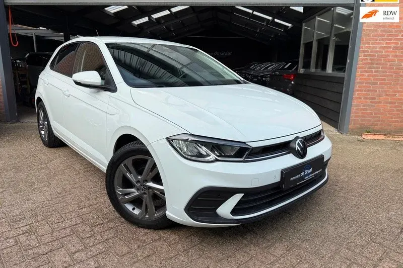 Volkswagen Polo (2023)