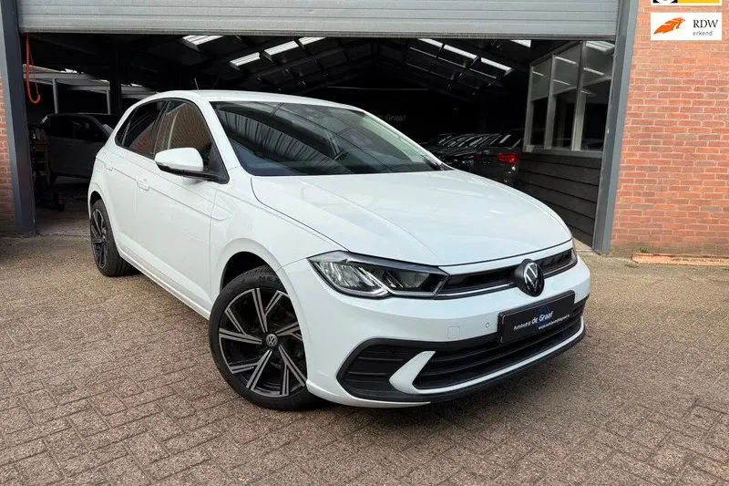 Volkswagen Polo (2023)