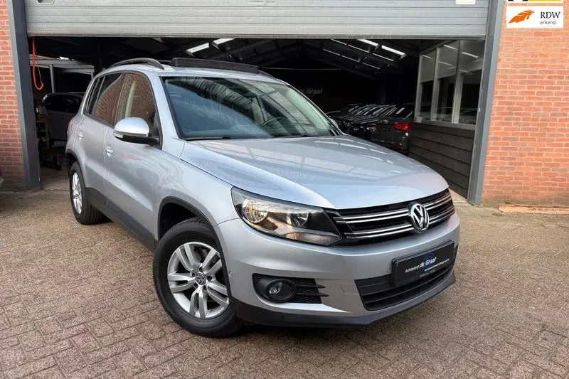 Volkswagen Tiguan (2016)