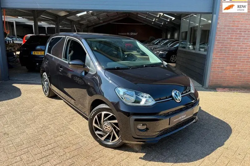 Volkswagen Up! (2018)