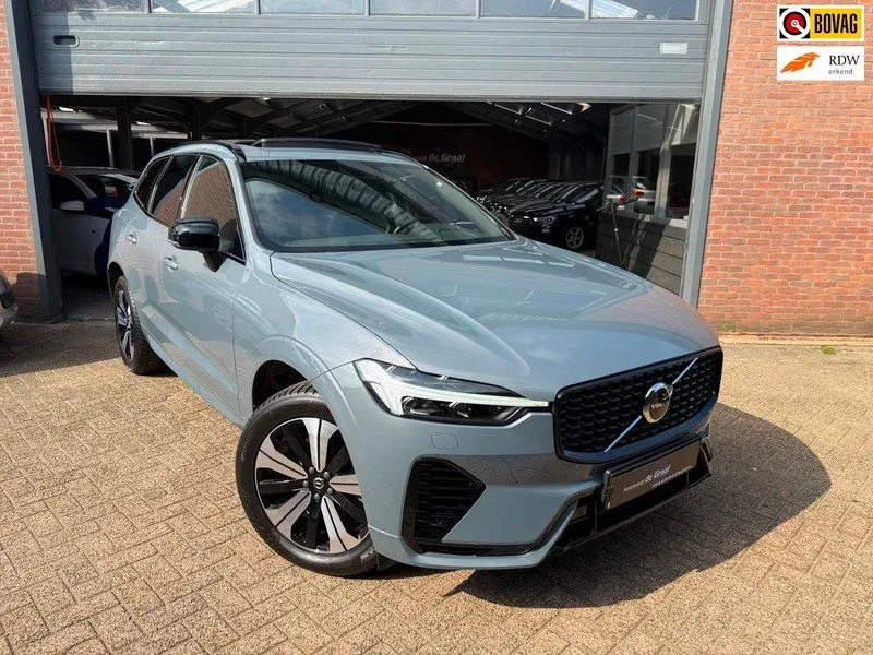 Volvo XC60 (2023) — foto 1