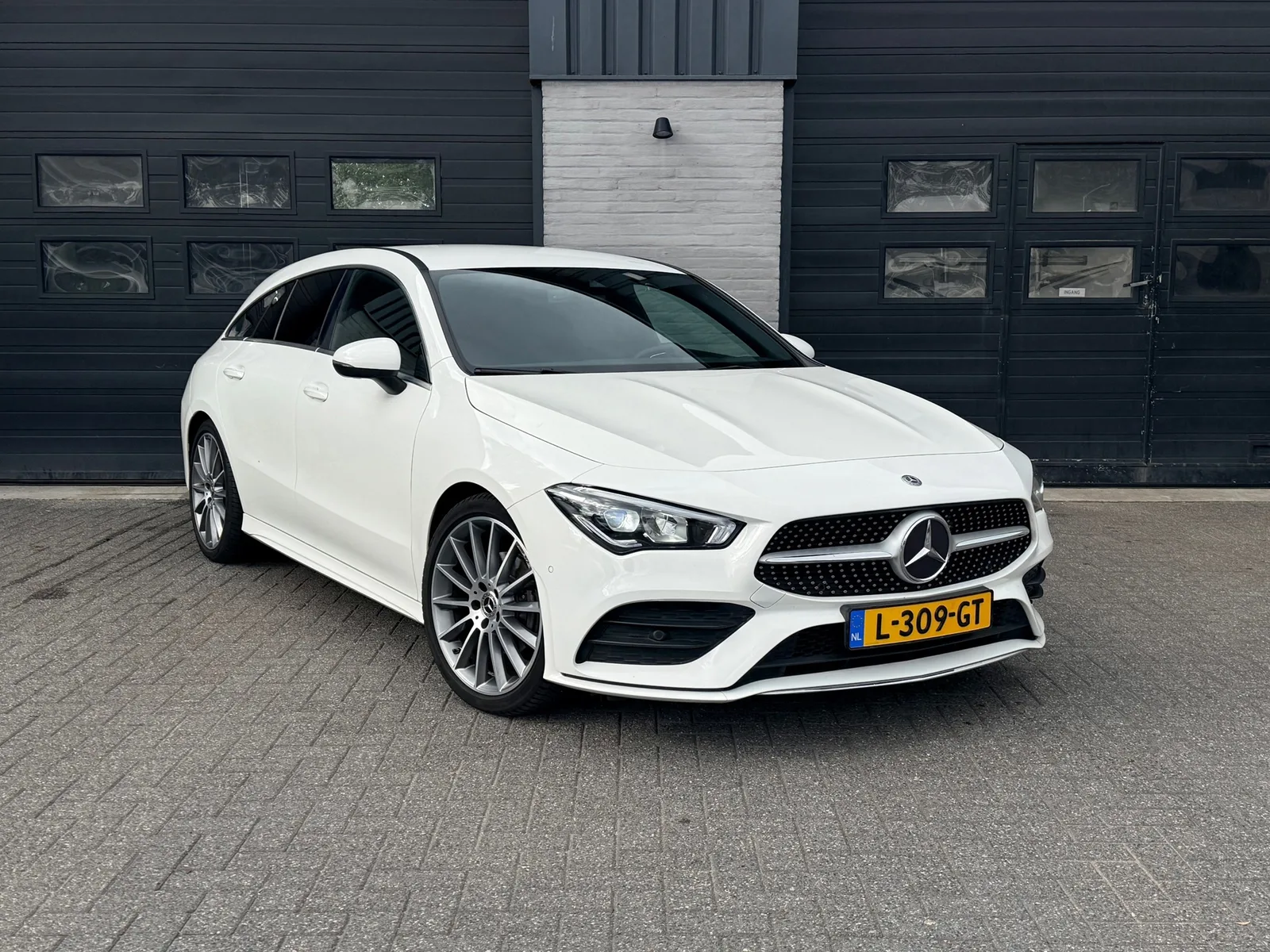 Mercedes-Benz CLA-Klasse (2019) — foto 1