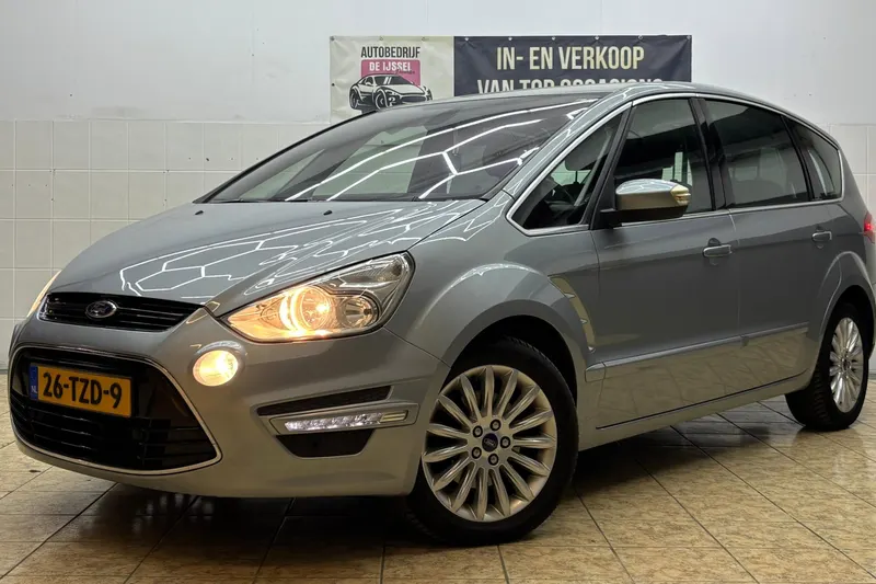 Ford S-Max (2012)