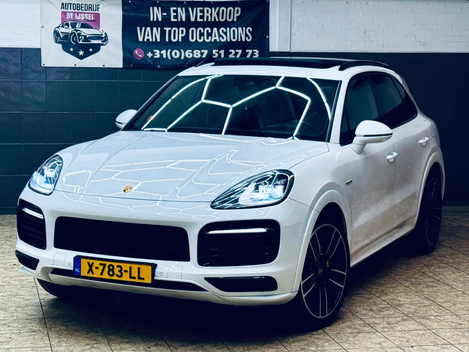Porsche Cayenne (2022) — foto 1